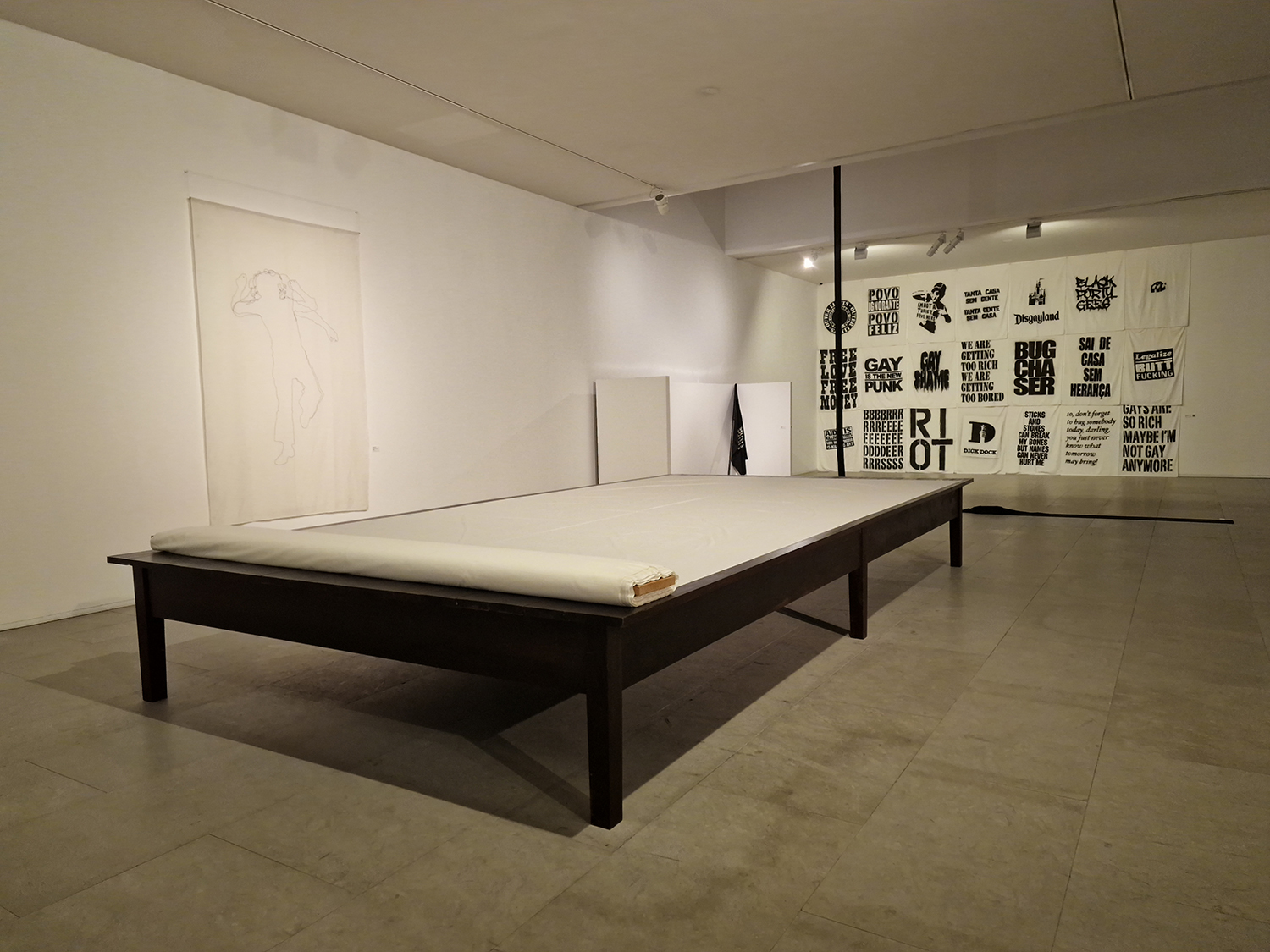 Lurdes Castro – 10 Artists – Textile in Portuguese Art – Contextile 2022